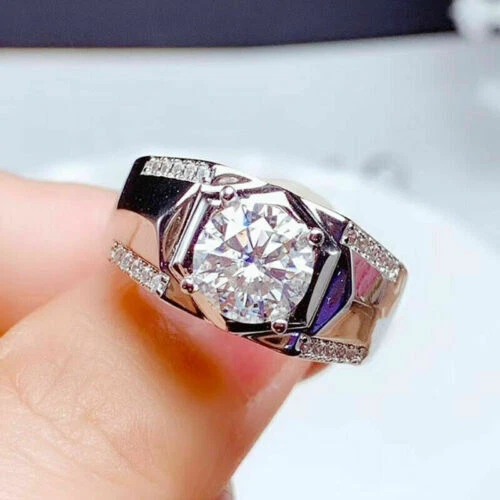 Anillo de compromiso único de diamantes de corte redondo de 2,0 quilates de plata de ley para hombre Foto 4 de 4