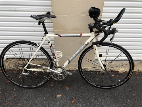 TREK ROAD BIKE 2300 ALPHA SERIES ZR9000 