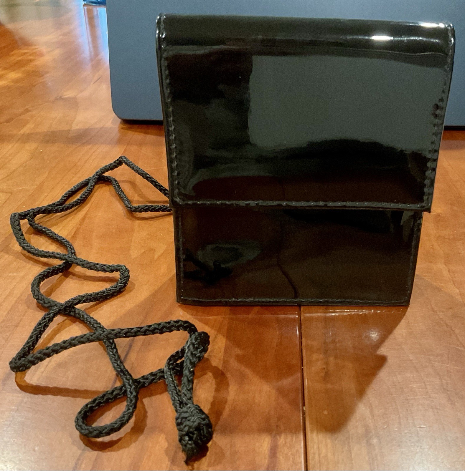 BORSA CINTURA YSL YVES SAINT LAURENT PARFUMS MINI VERNICE NERA SERA TRACOLLA