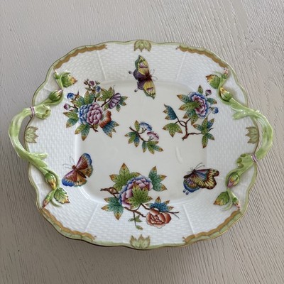 Herend Queen Victoria Oval Serving Platter With Raised Branch Handles, Mint
