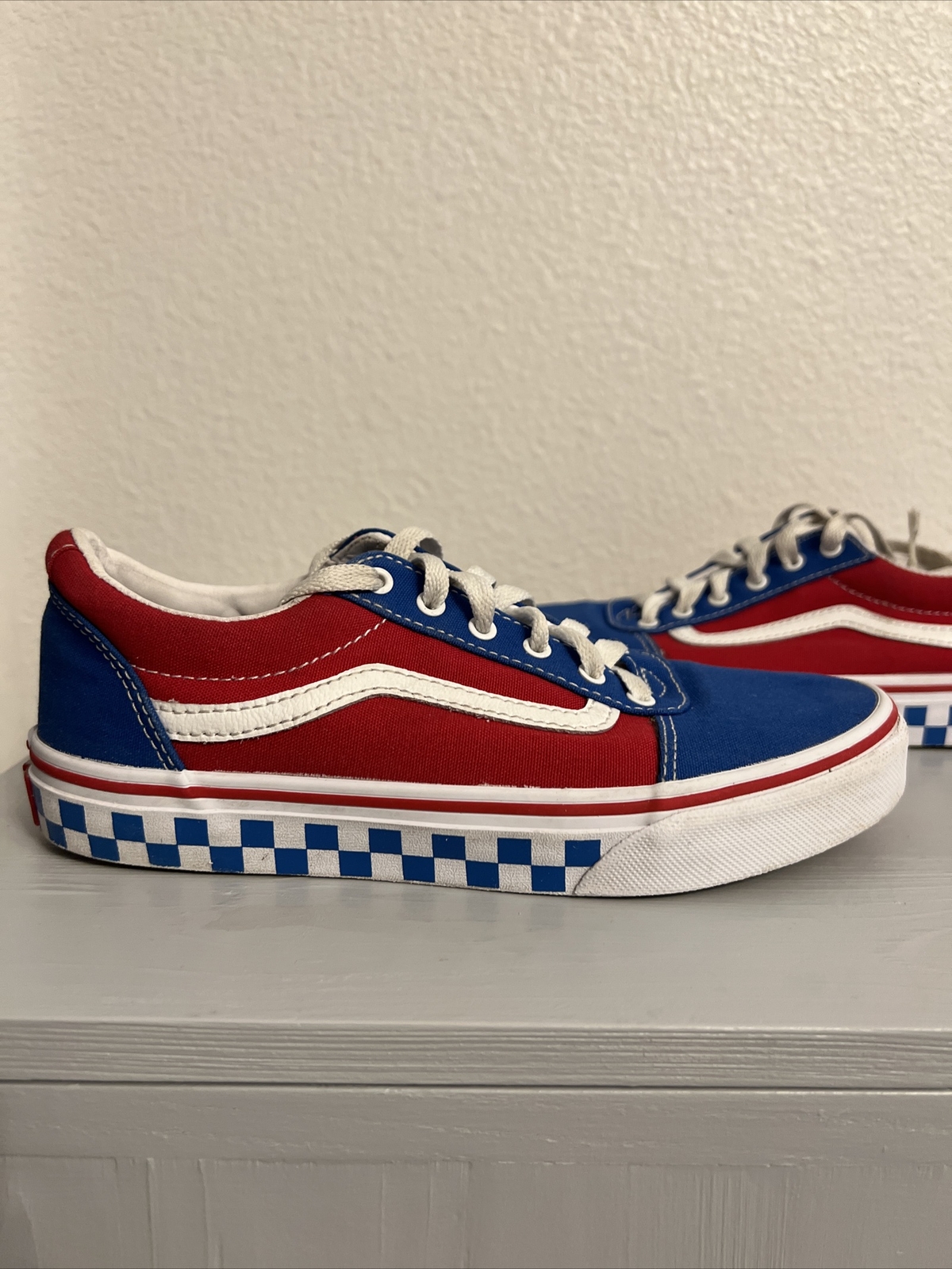 VANS WARD OLD SCHOOL BOYS CHECKERED SHOES SIZE 4 BLUE, RED \u0026amp; WHITE  (PRE-OWNED) | eBay