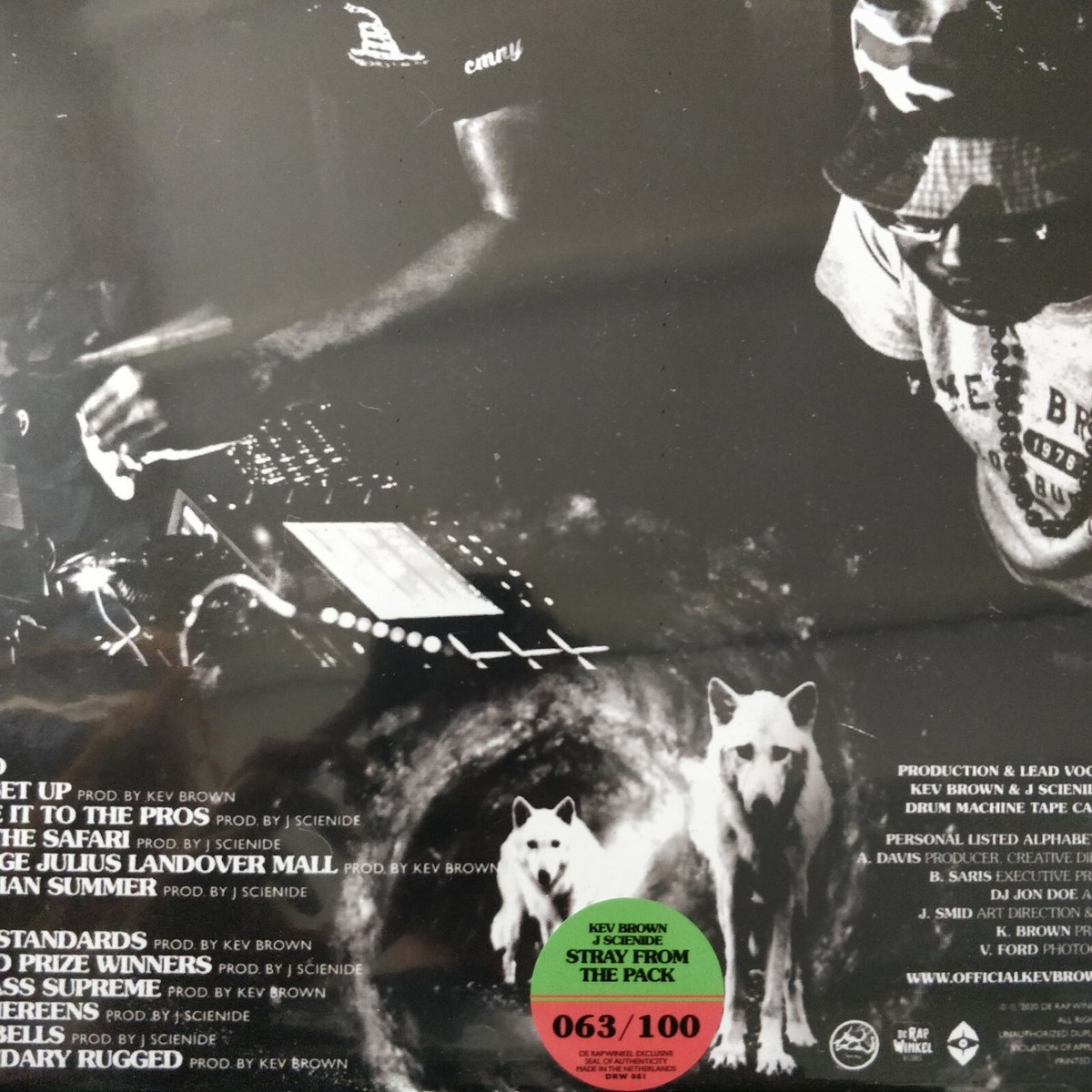 パンクドランカーズ鮫キューピー Ltd100 Kev Brown & J Scienide