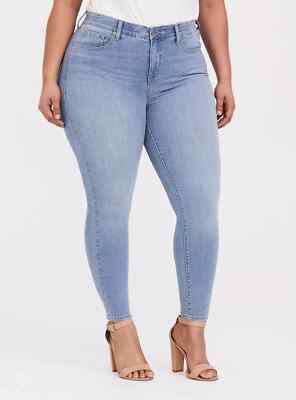 NWT Torrid Sky High Skinny Jean Premium Stretch Medium Wash Blue Plus Size 26