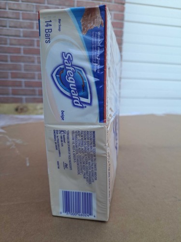 Safeguard Original Bar Soap, Beige,Deodorant Antibacterial, 4 oz 14 Bars - Picture 3 of 3
