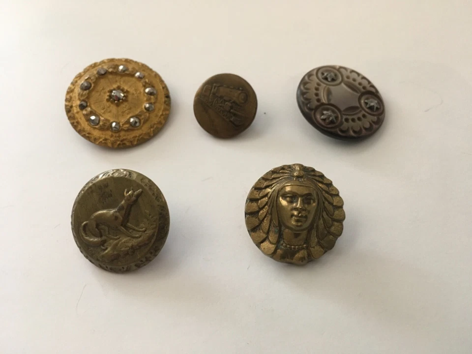 Fabulous Lot Of 5 Unusual & Rare French? Antique Buttons In Great Condition - Image 2 of 4