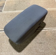 98-04 Chevy S10 Blazer Sonoma 6040 Center Console Seat Armrest Oem Gray Pewter 98-04 Chevy S10 Blazer Sonoma 6040 Center Console Seat Armrest Oem Gray Pewter
