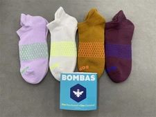 4 Pairs Bombas Women Midweight Performance Size L Multicolor Ankle Socks