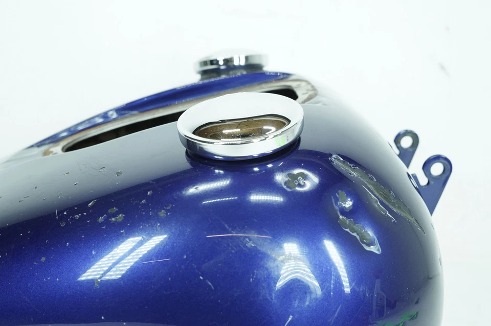 2006 Harley Dyna FXDBI Street Bob OEM бак бензина топлива резервуар помятый - Изображение 4 из 4