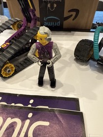 LEGO Technic #8257 Cyber Strikers (1998) W Instructions + Figures