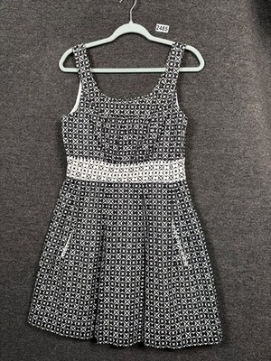 slim fit dress slacks White House Black Market Double V-Neck Fit & Flare Dress Size 6 –  theuntamedthread.com