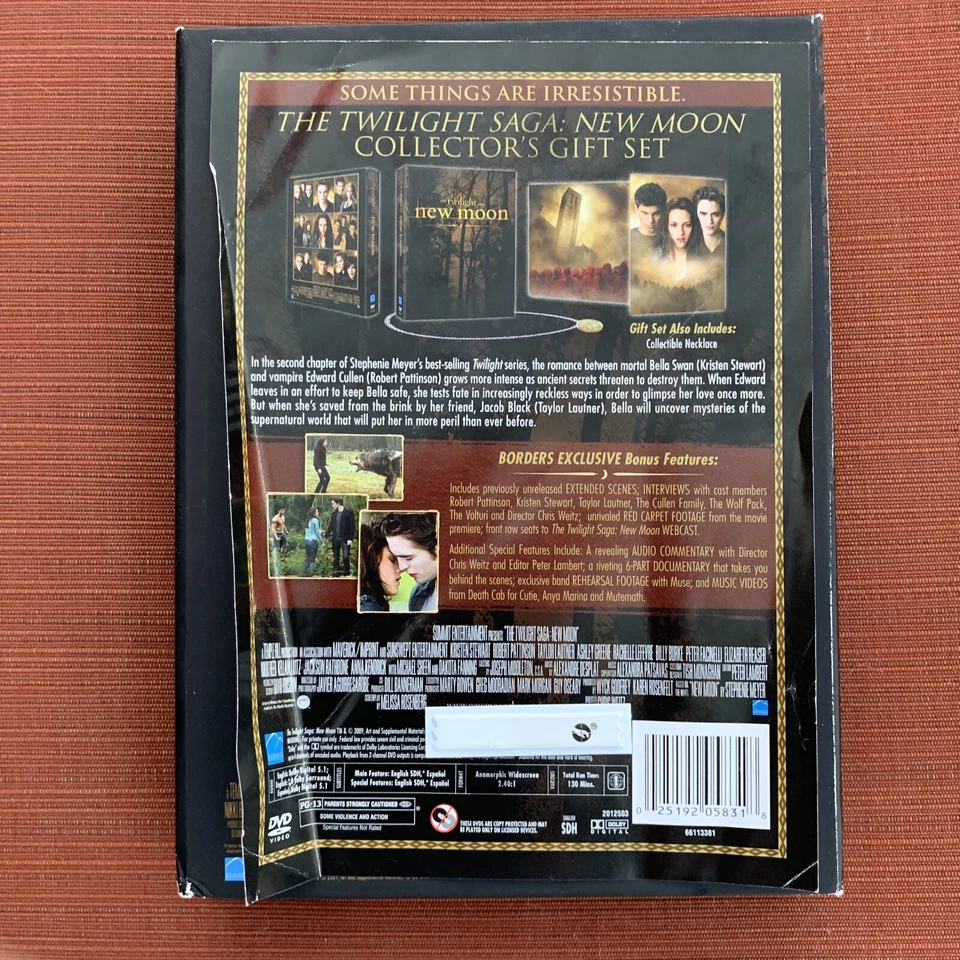 Elizabeth Reaser Signed New Moon DVD Autographed Twilight Collectors Edition - Image 4 of 4