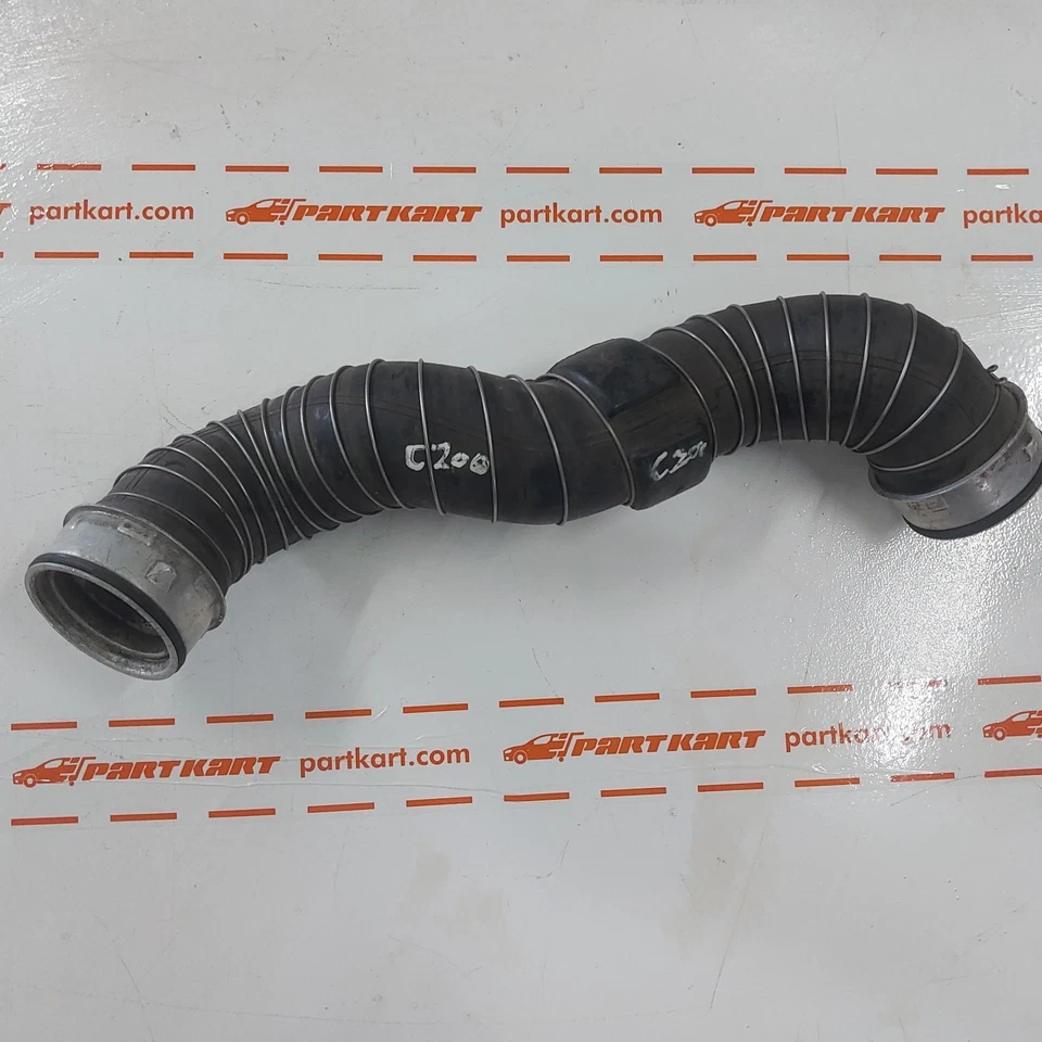 правый шланг промежуточного охладителя для Mercedes Benz класса Cl W203 A2035280782 2001–2007 - Изображение 2 из 4
