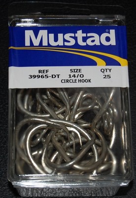 25 Mustad 39965DT Duratin Size 14/0 Circle Hooks 2X Large Ring 39965DT-140