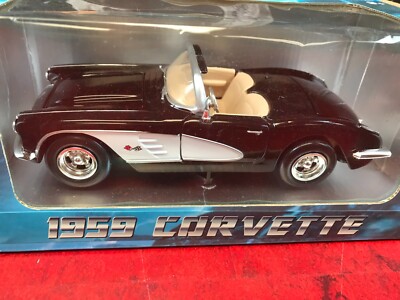 NIB Diecast Motormax Redbox BLACK 1959 Chevrolet CORVETTE 1:24 Scale Convertible