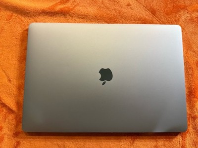 Apple MacBook Pro A2141 16'' AMD Radeon Pro 5500M 2.3GHz Intel i9-9880H 32GB 1TB