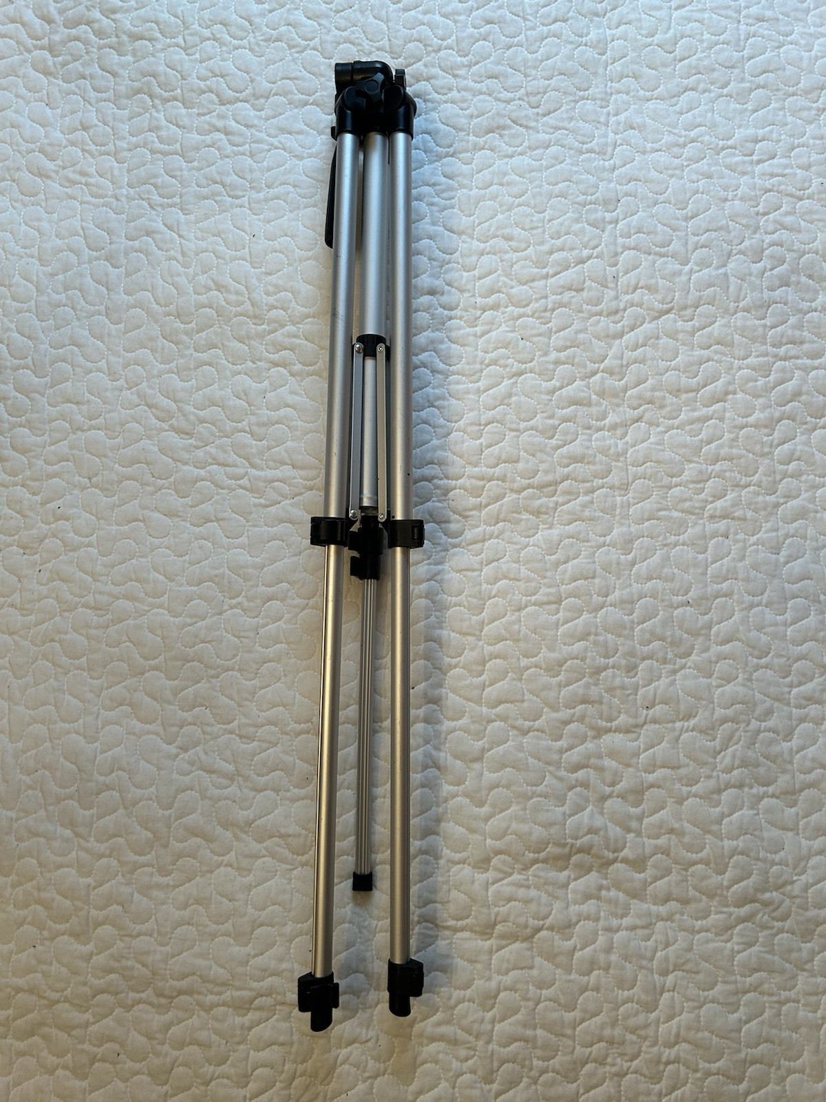 Acuvar Tripod