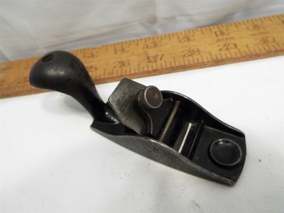 Cute Vintage Stanley #100 Squirrel Tail Finger Block Plane Woodworking Tool 