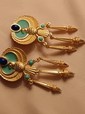 ELIZABETH TAYLOR FOR AVON EGYPTIAN REVIVAL CLEOPATRA ENAMEL CLIP ON EARRINGS