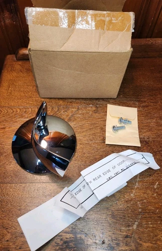 LH Accessory Peep Mirror 1955 1959 Chevrolet GMC Pickup 3100 Napco Cameo Apache