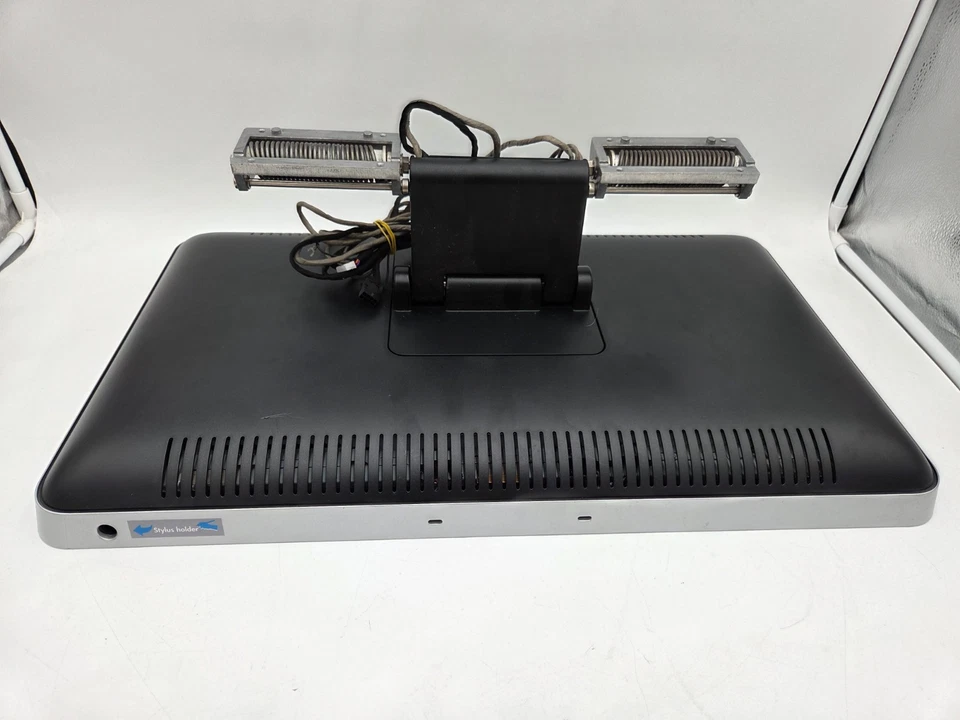 HP TouchSmart Screen IQ700 series - UNTESTED, FAULTY, FOR PARTS, AS IS - Image 4 of 4