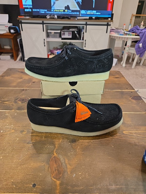 CLARKS × CIVILIST / Wallabee Clarks Originals Men's x Civilist Wallabee in Black Deboss