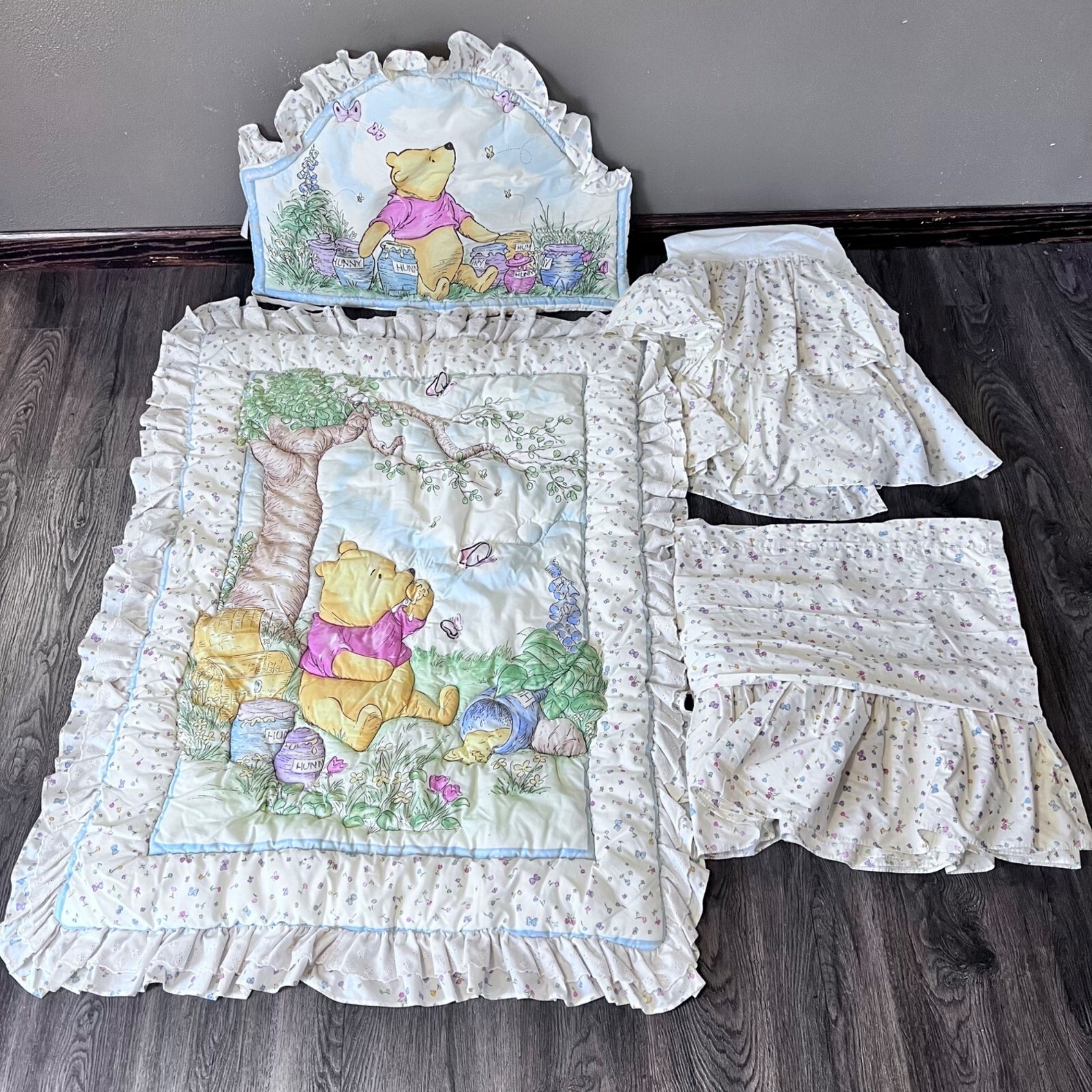 Vintage 90s Red Calliope Disney Classic Pooh Nursery Bedding Set