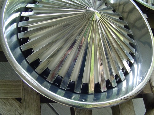 4 VINTAGE 1973 74 75 Plymouth Fury Barracuda Belvedere RD Runner Valiant Hubcaps - Picture 8 of 15