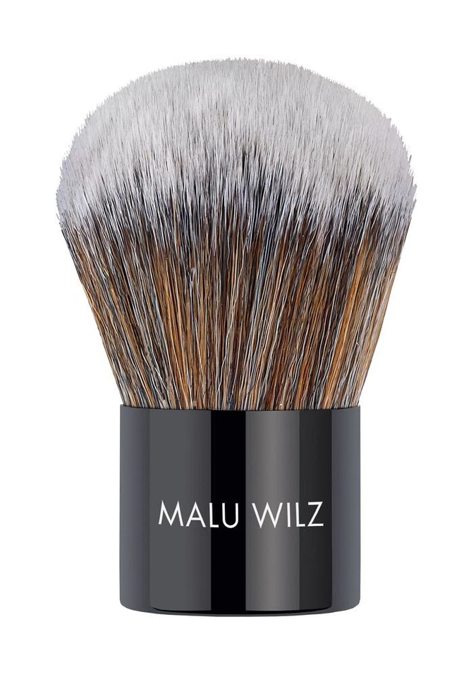 Malu Wilz Kabuki Brush zum Auftragen von Powder Foundation und Puder