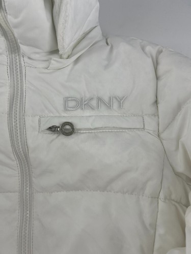 DKNY Snow Jacket Youth Kids Junior Medium White Puffer Coat Full Zip Y2K Winter - Picture 8 of 9