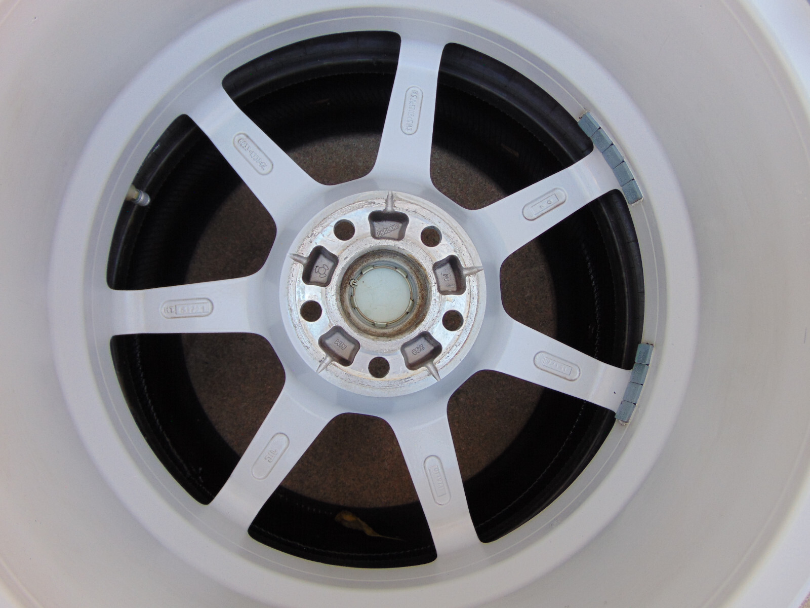 1 USED Silver OEM Aston Martin Vantage 19X8.5 Rim & TPMS 6G33-1007 FREE SHIPPING