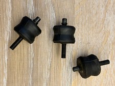 Roksan:  3 Blobs  Dämpfer für Ur-Xerxes Plattenspieler NOS