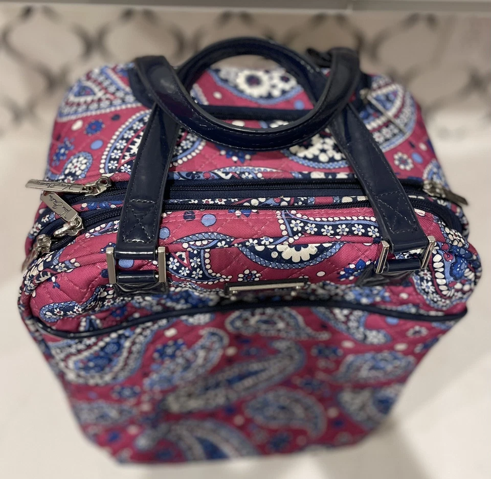 Maleta de mano con ruedas Vera Bradley Paisley Boysenberry 18" EUC Foto 4 de 4