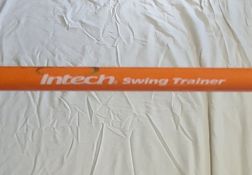 Intech Weighted Swing Trainer 8 Iron Mens RH Golf Club Training Aid 48oz - Picture 2 of 4