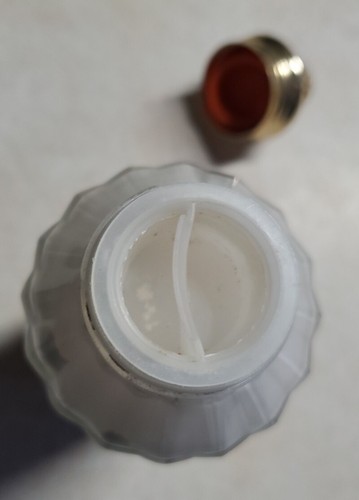 ~RARE~Vintage Jean Nate Perfumed Talc in Glass Shaker Bottle Rare 4 Oz. - Picture 4 of 7