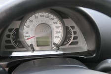 VW Fox 5Z Tacho Tachometer Kombiinstrument 234.000km 5Z0920820N 1,2 54PS 40kw