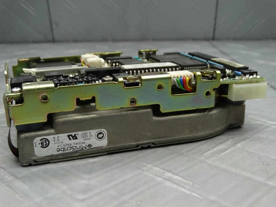 Interfaz SCSI/IDE MiniScribe 20 MB 3,5 pulgadas 3600 RPM 8425SA Foto 3 de 4