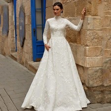 Elegant Muslim Wedding Dresses High Neck Full Sleeves Lace Applique Bridal Gowns