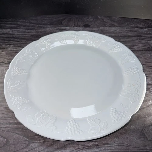 Vintage Indiana Colony Milk Glass Harvest Grape Large 14" Round Serving Platter