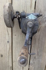 Antique Hand Crank Grinder Best Maide No. 04 by Luther Mfg. Co. Milwaukee USA