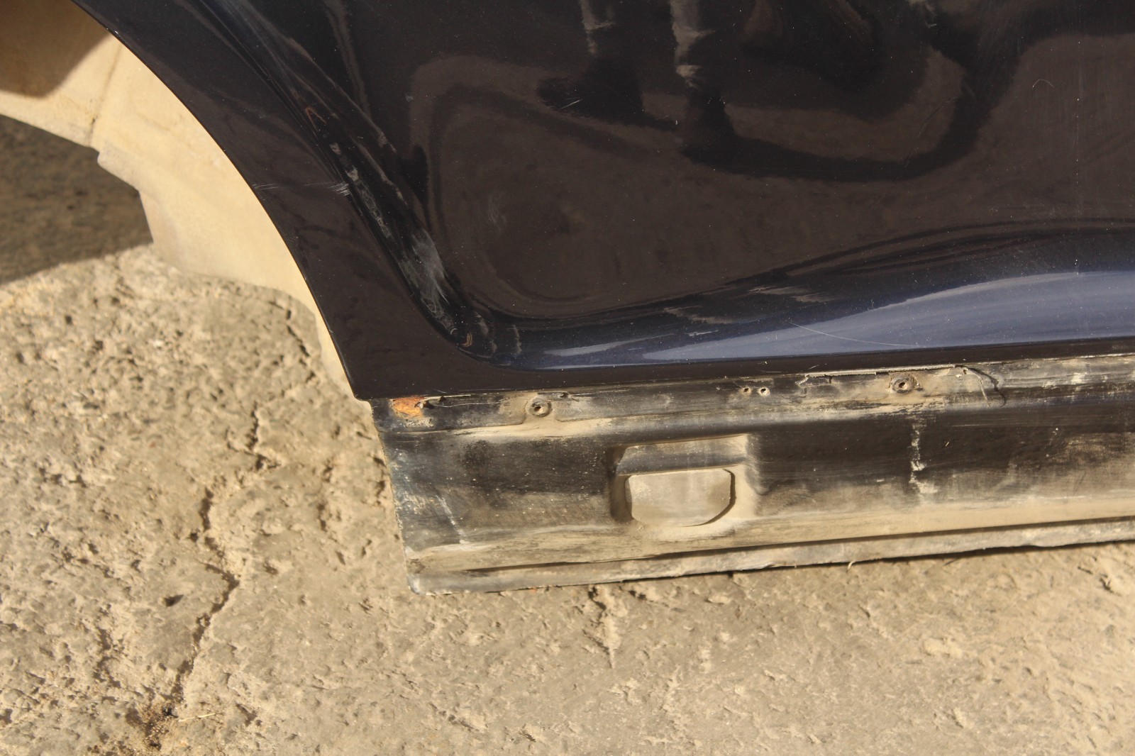 2003-2011 Bentley Continental GT Coupe Rear Right Side Quarter Panel Cut OEM