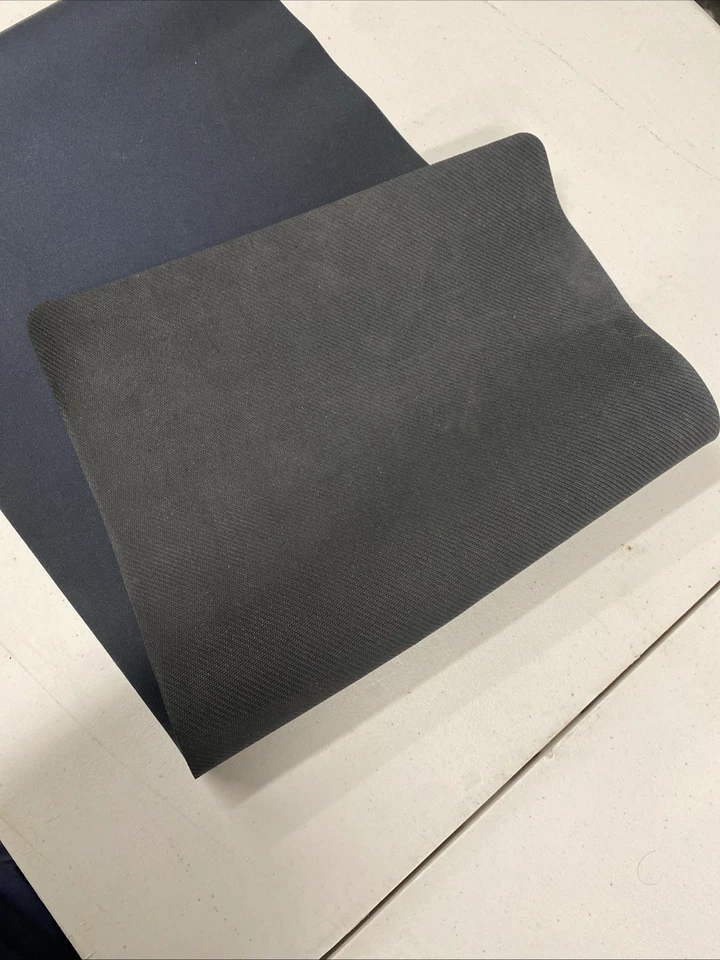 Alienware — игровой коврик для мыши TactX (очень большой) — 14,6 дюйма x 32,7 дюйма — черный - Изображение 4 из 4