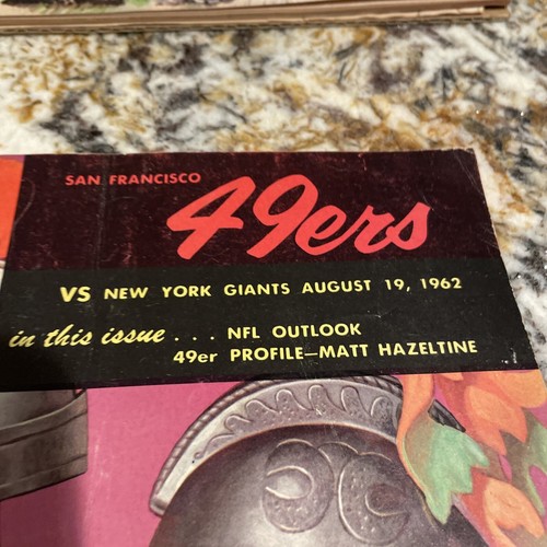 NEW YORK GIANTS vs SAN FRANCISCO 49ers Football Program 8/19/62 - Picture 2 of 19