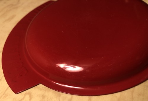 Vintage Red Enamel Pocket Change Tray Black Lettering 4.5” Across Enamelware - Picture 6 of 7