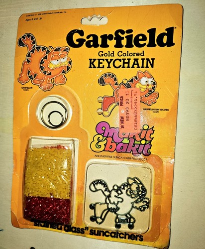 Vintage 1978 Garfield Stained Glass Keychain, - Picture 3 of 6