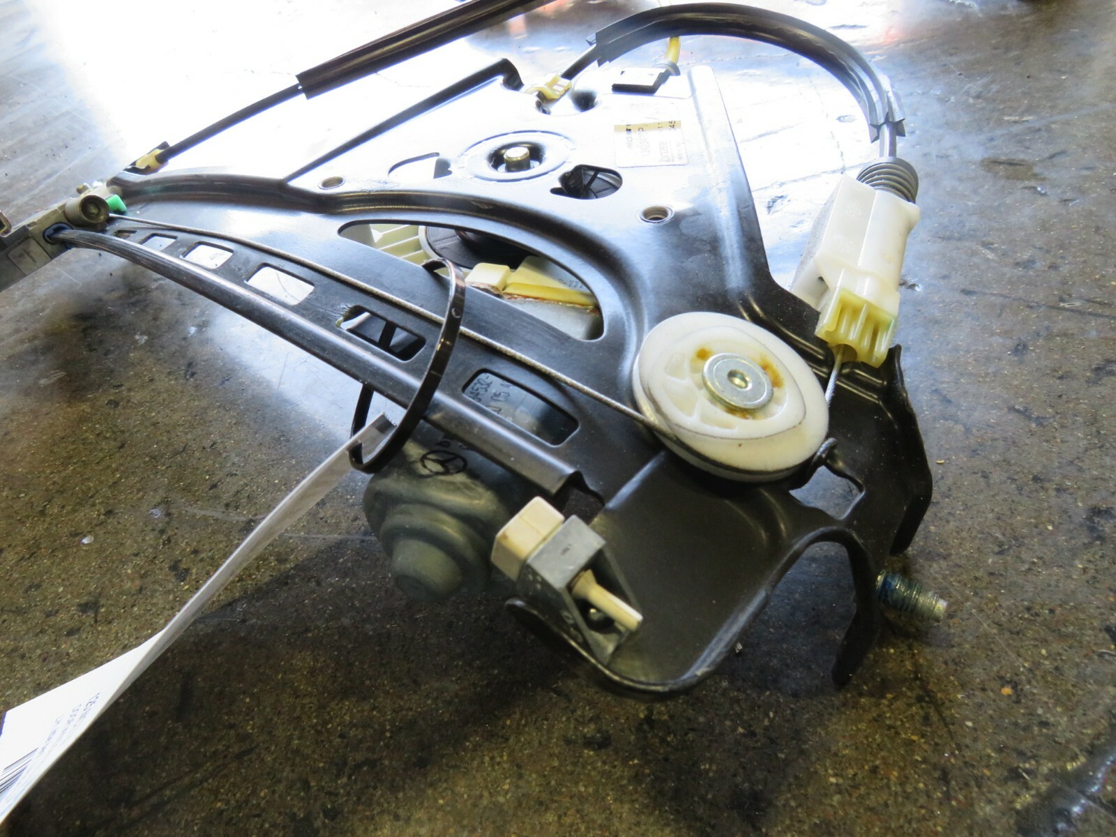 Mclaren 600LT, LH, Front Door Window Regulator, Bent, Used, P/N 13A2047CP