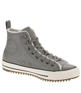 chuck taylor hiker boots