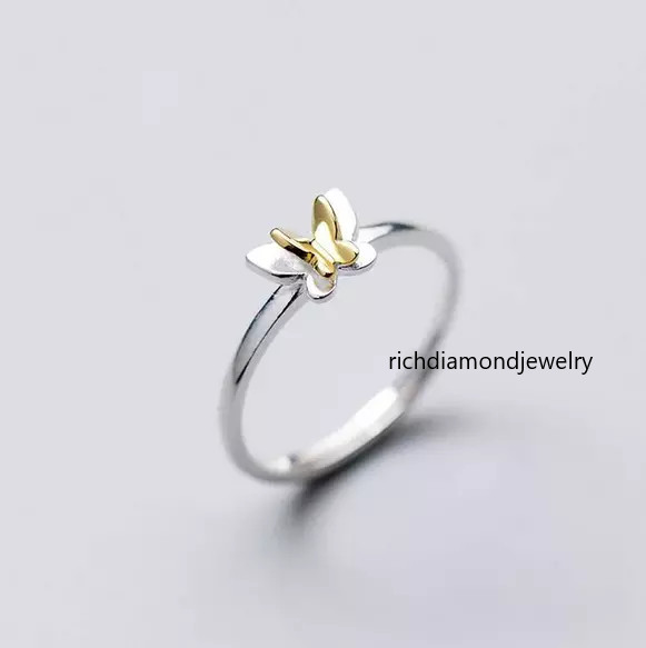 как выглядит Wonderful Double Butterfly Design In 10K Two Tone Gold Womens Fashion Ring фото