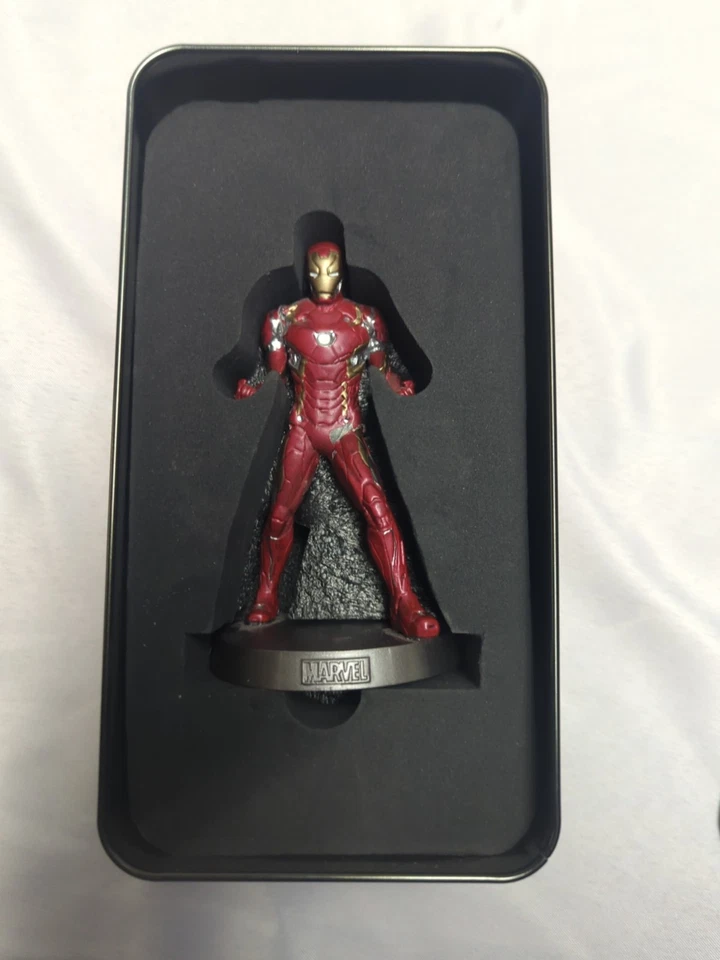 Estatua de metal Eaglemoss Marvel Heavyweights Iron Man con lata Foto 4 de 4