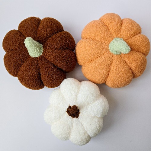 3er Set Kuscheliges Kürbis Kissen Plüsch Deko Form Elfenbein Orange & Braun Flauschig - Bild 2 von 9