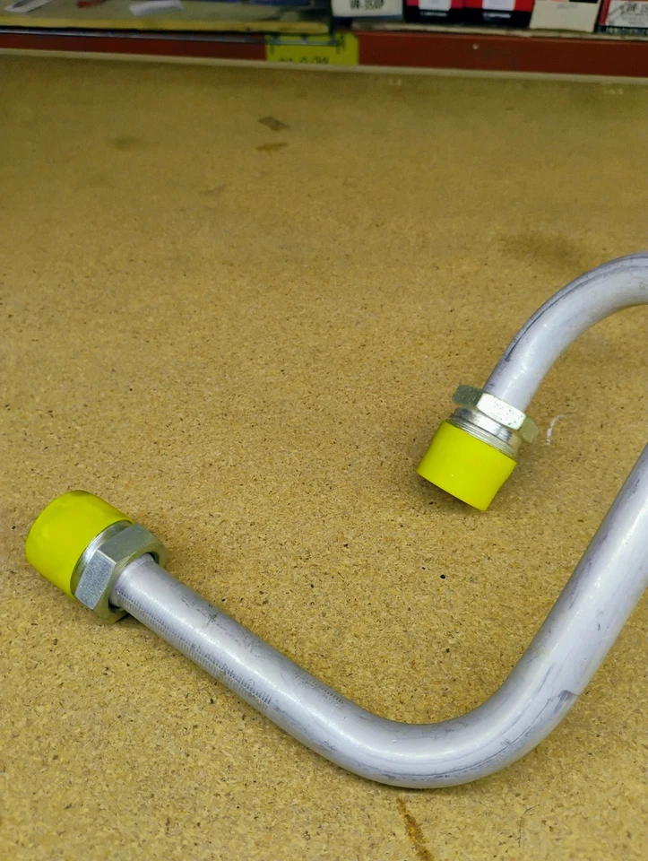 Tubo acumulador de CA 34206 para 77-81 Chevy Camaro 76-81 Pontiac Firebird Foto 4 de 4